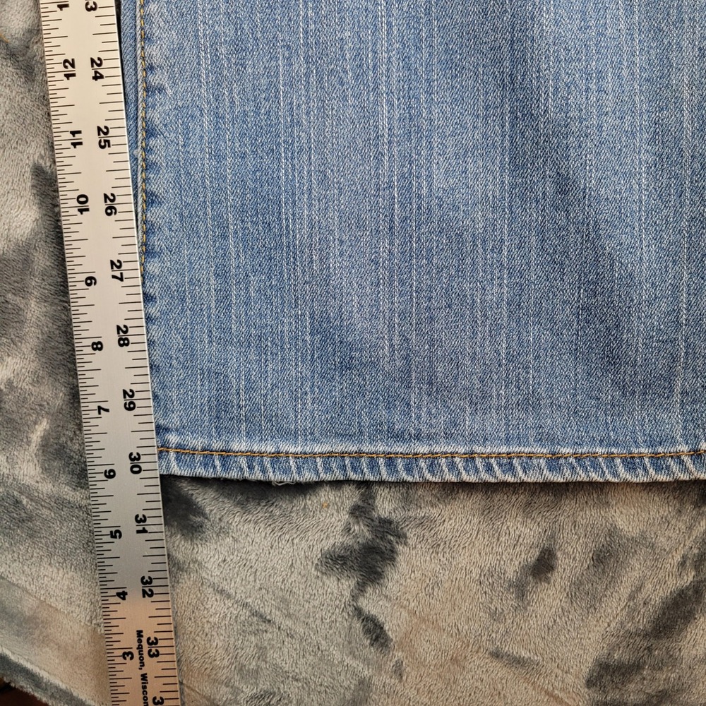Lucky Brand Sweet N Low Jeans Womens 31 Light Wash Distressed Bootcut ZILQ061 - Picture 7 of 9